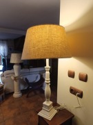 Stylowa lampa stołowa/nocna