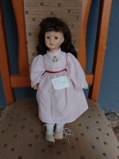 Kolekcjonerska Lalka porcelanowa 38cm.w super stanie