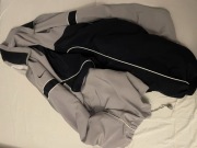 Odzież używana zestaw bluz.