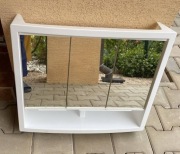 SZAFKA ŁAZIENKOWA Z LUSTRAMI