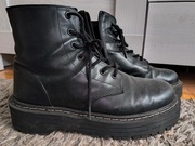 Czarne skórzane buty pull and Bear glany rozmiar 40