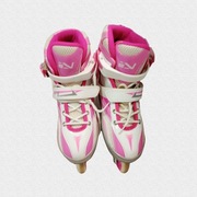 Łyżworolki z wymienną płozą łyżwową SportVida różowe (łyżwy nieużywane)