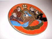 Talerz Porcelana Satsuma.Japonia. Ręcznie zdobiony reliefem .