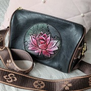 Mała torebka na ramię, torebka na pasku