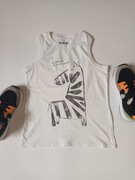 Chłopięca koszulka bezrękawów r 122