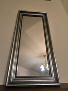 Lustro w srebrnej ramie – stan idealny