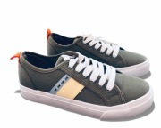 Stylowe Trampki XTI Khaki rozmiar 36