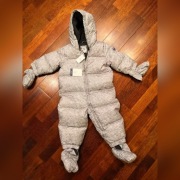 Puchowy kombinezon GAP 12-18m chłopiec/dziewczynka