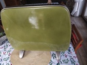 Vintage grzejnik elektryczny. AEG zielony