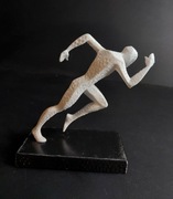 Statuetka Biegacza