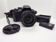 Aparat Lustrzanka Olympus E-450 Body Ładowarka Lens 14 - 42mm