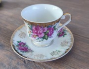 Filiżanka porcelanowa z lat 50-70, pozłacaną do kawy i herbaty 