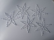 Zestaw ozdób świątecznych szydełkowych 5 śnieżynek