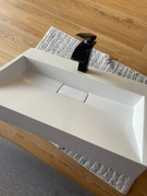 Umywalka z konglomeratu 69,5x46 cm z bateria wodospadowa REA