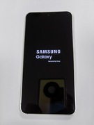 SAMSUNG S24 SM-921B używany stan bardzo dobry  szary