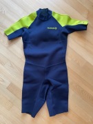 Pianka mokra krótka dla dziecka 8-12 lat uzywana jeden sezon