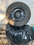 Opony zimowe Nokian 195 / 60 R 16, na stalowych felgach