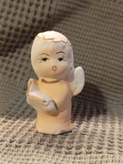 figurka - mały aniołek z książką
