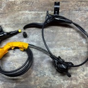 Hamulce tarczowe hydrauliczne Shimano BL-M4100/BR-MT410