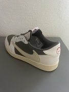 Buty Nike Rozmiar 43 | Nike Retro 1  Low Travis Reverse Mocha