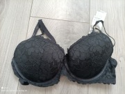 Biustonosz czarny esotiq  65 d