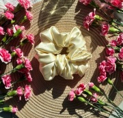 Jedwabna gumka do włosów SCRUNCHIE 100% JEDWAB Mulberry.