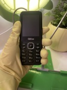 Telefon Qilive przyciskowy - uszkodzony