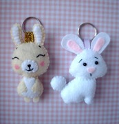 Królik, króliczek, bunny - brelok do plecaka handmade