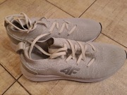 Buty sportowe adidasy 4F raz włożone 