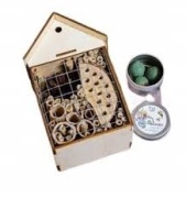 hotel  domek dla owadów - Nasiona - W. Legutko