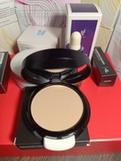 Puder w kamieniu kolor lace od firmy Younique 