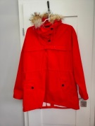 czerwona kurtka przejściowa L/XL odpinane futerko ściągacz w talii