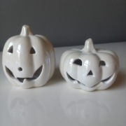 DYNIE BIAŁE/PERŁOWE PORCELANA OZDOBA ZESTAW 2 SZT