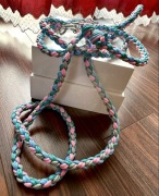 Smycz dla psa z PARACORDU.