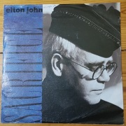 Winyl. Elton John- Sacrifice