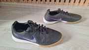 Buty halowe 37 piłka Nike 38,5 wkładka ok 24 cm