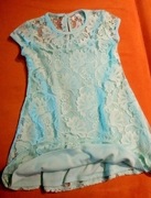 śliczna sukieneczka koronkowa, r.110, miętowa