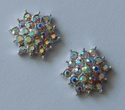 Zestaw 2 oczek kaboszon dżety cyrkonie do kwiatków środki środek