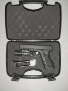 Umarex Glock 17 Gen 3, 4,5 mm Blowback – NOWY + dodatki