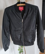 Kurtka GUESS – damska, rozmiar M – NOWA!