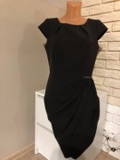 Czarna sukienka wizytowa 38/40