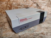 KONSOLA NINTENDO ENTERTAINMENT SYSTEM (NES) #12 