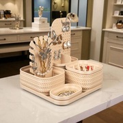 Modułowy Organizer na Biżuterie "Rattan Glow" Boho Elegancja i Porządek!