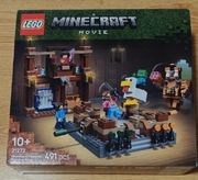 LEGO Minecraft Ring w Leśnym dworze 21272