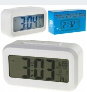 Cyfrowy budzik E182
