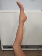 Manekin NOGA ekspozycyjna DAMSKA sklepowa DŁUGA