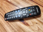 ORYGINALNY PILOT TELEWIZORA SAMSUNG BN59-00676A IDEALNY DZIAŁA PERFEKCYJNIE