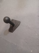 Wieszak ścienny do platformy rowerowej.