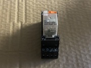 Przekaźnik z podstawką Relpol R4-2014-23-5230 230V