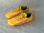 Buty piłkarskie, korki Puma Ultra Play 107763 03, rozmiar 40